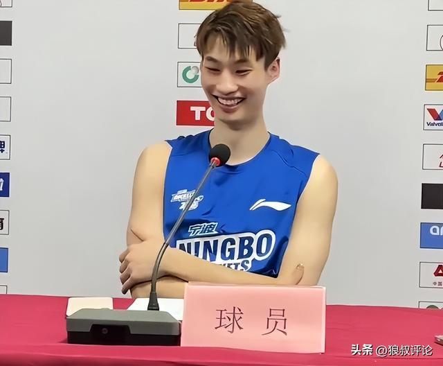 被辽宁队抢了!广东最适合的双能卫惨遭截胡,转会费高达8位数!