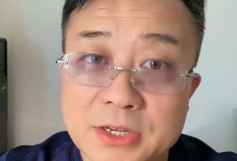 李书福卸任前炮轰某些车企:不懂装懂,后患无穷