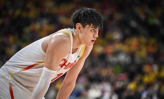 董路霸气回应被列“草台三杰”:谁赢谁就是专业